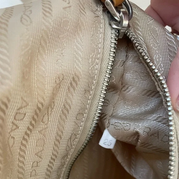 Vintage Prada Bag 🤍 - Picture 5 of 16